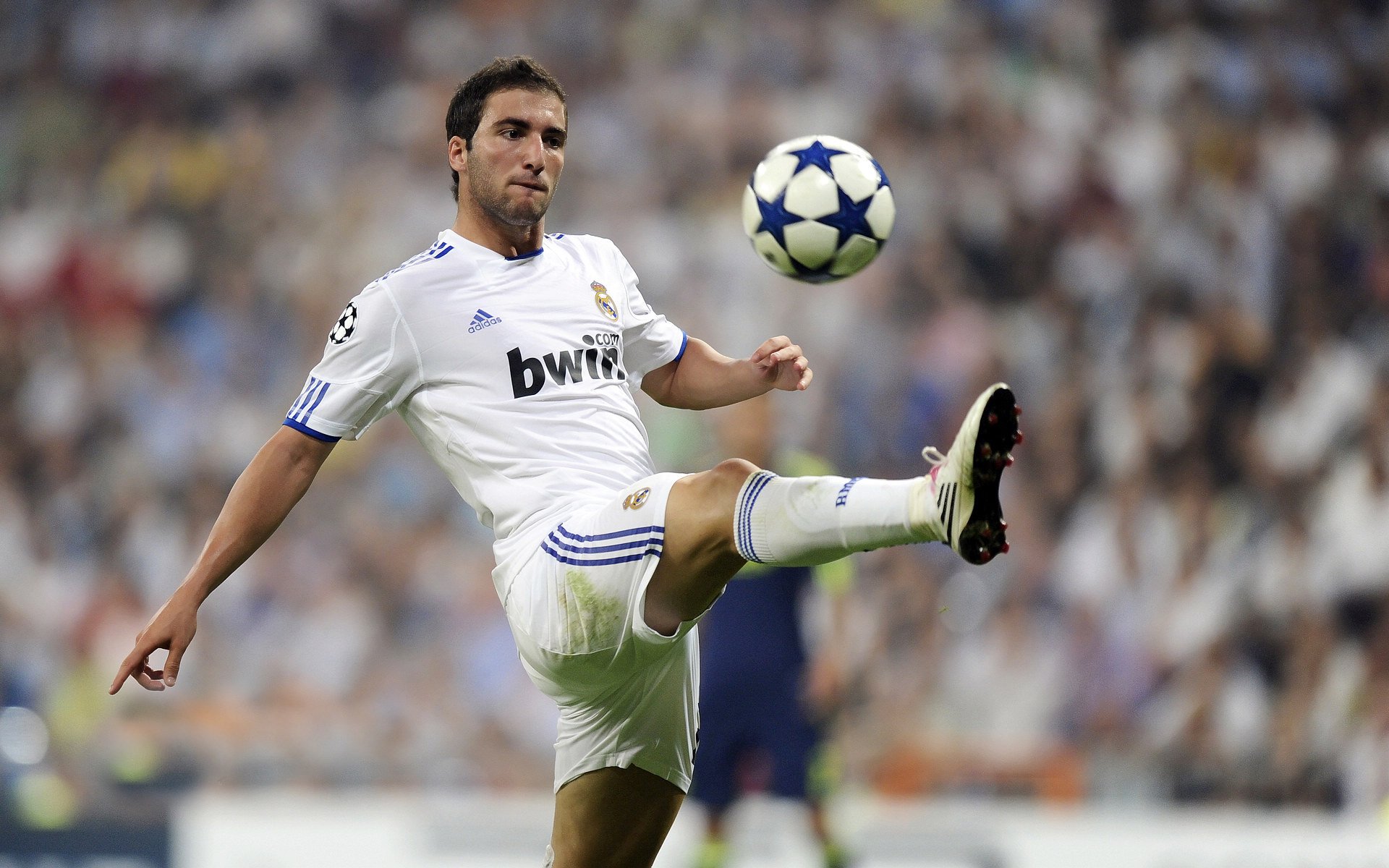 开云体育俱乐部官网-世界杯最燃时刻:激情爆发,难以忘怀!,世界杯片段 第3张 开云体育俱乐部官网-世界杯最燃时刻:激情爆发,难以忘怀!,世界杯片段 第3张