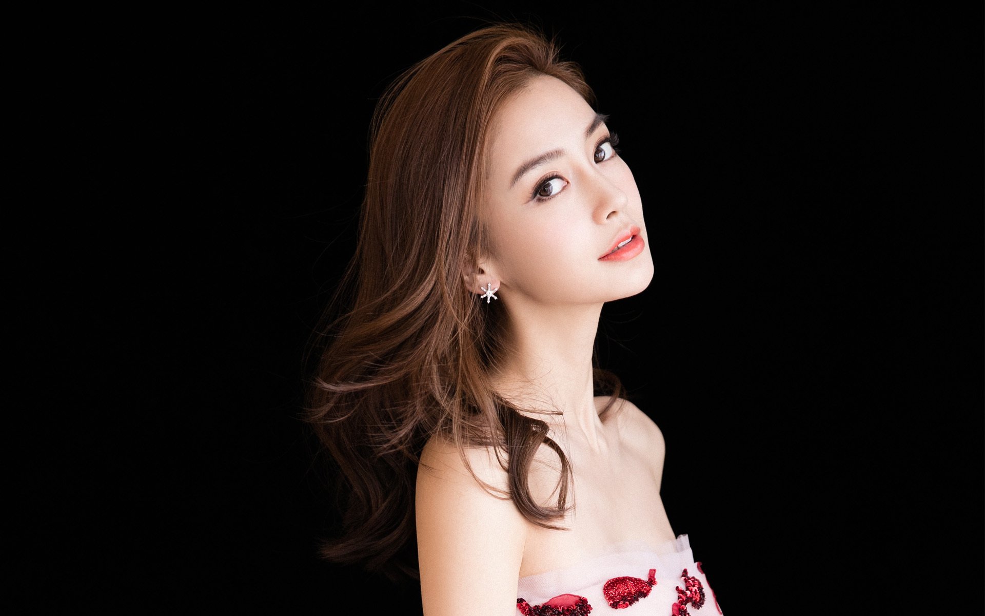 开云全站-伊朗男篮在亚洲预赛中拼搏，期待奥运会突破，伊朗队男篮  第2张